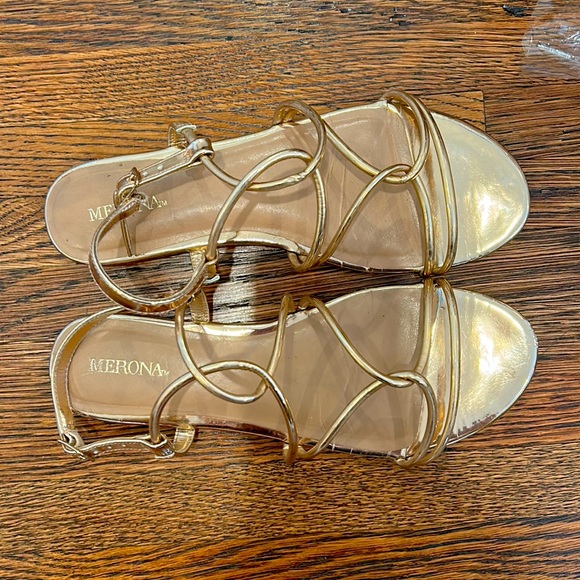 Merona (Target) gold strappy flat sandals - Picture 2 of 2